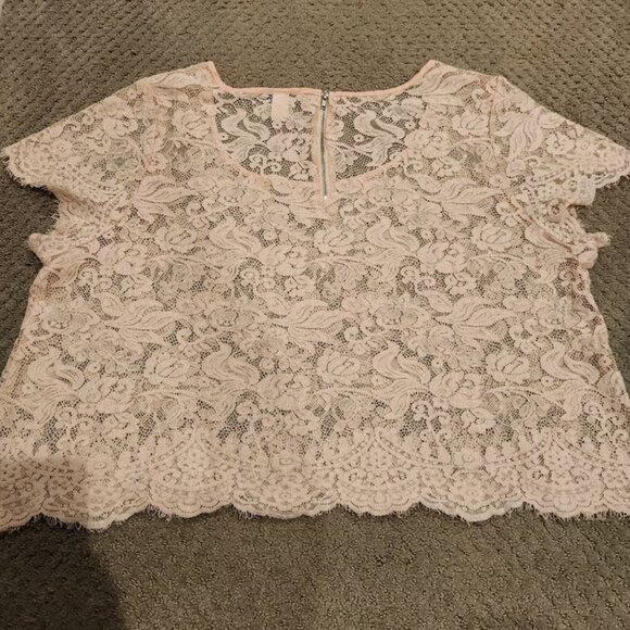 Torrid plus size Lace/ Sheer blouse sz 2 = CLOSET CLOSING - Picture 1 of 9